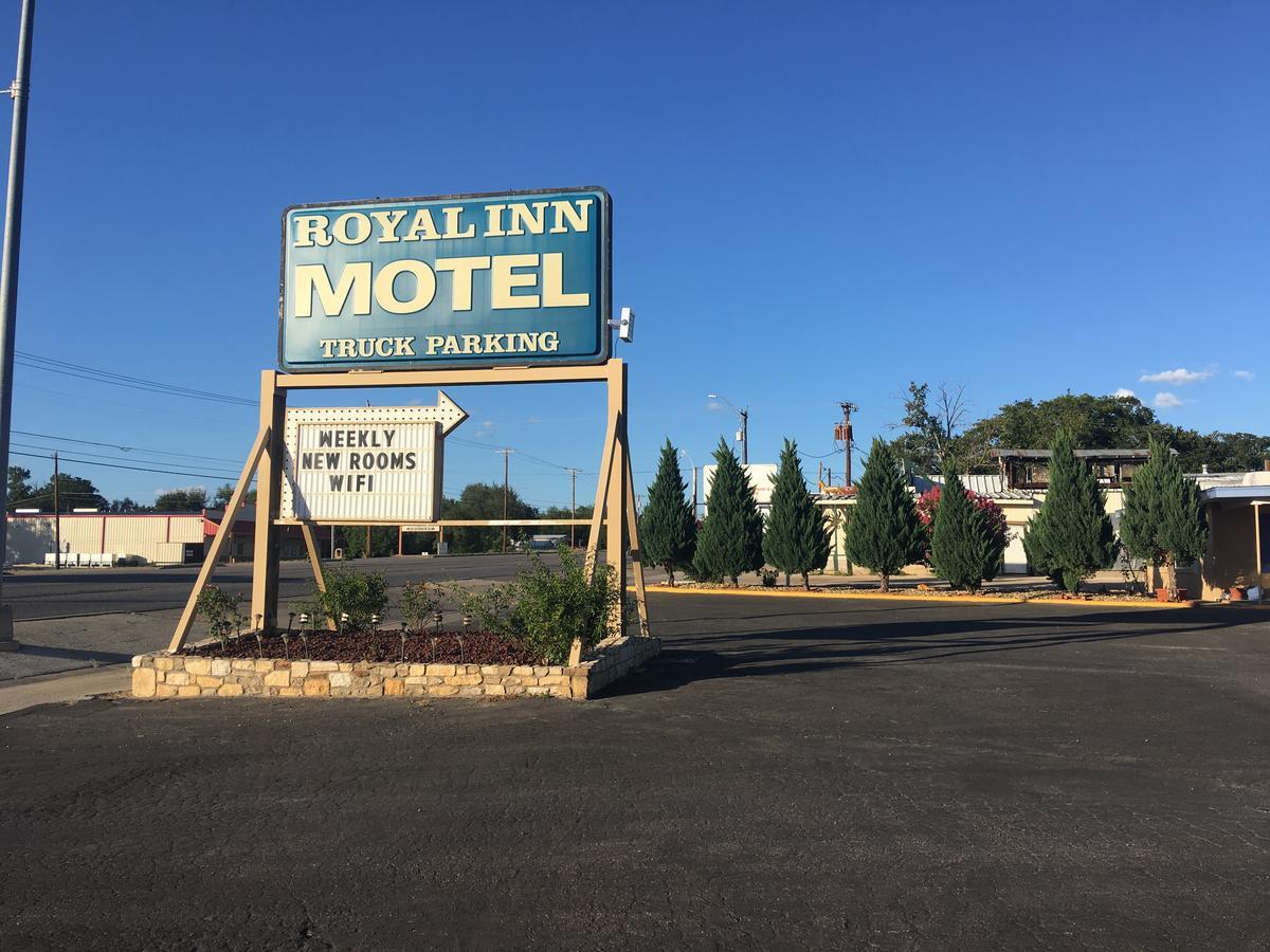 Royal Inn Early Exterior photo